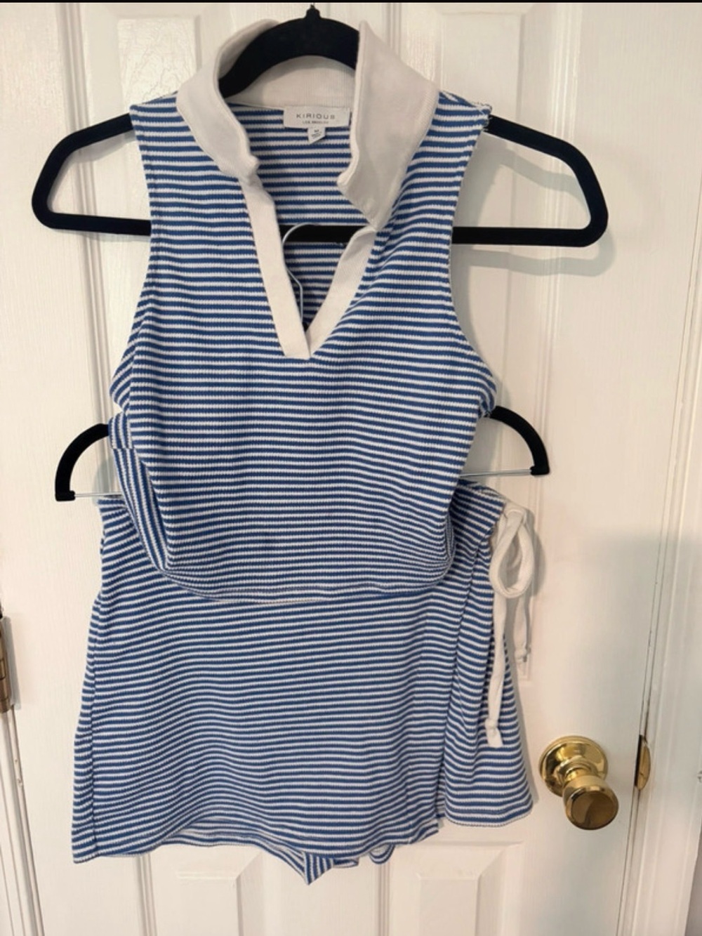 Kirious  blue and white striped set